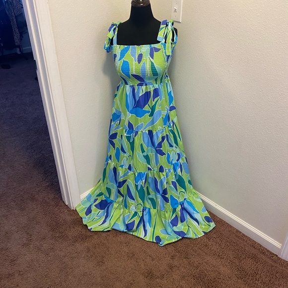 2 FOR $25Lime Green Printed Maxi Dress Smocked Flowy Sleeveless Tie Straps S M - Picture 2 of 7